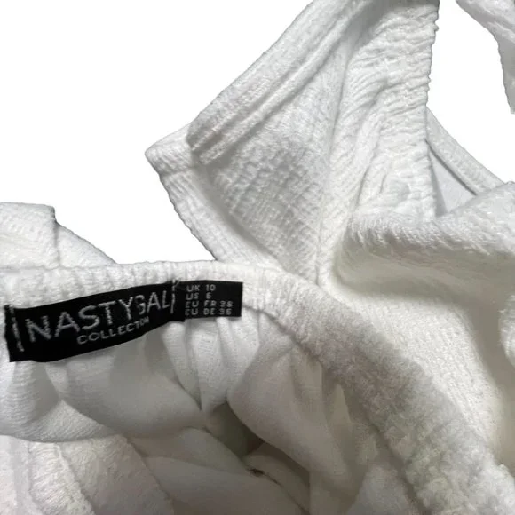 Nasty Gal Size  US 6 White Maxi Dress Tie and Cutout in Back Tiered Summer Layer - Picture 5 of 6